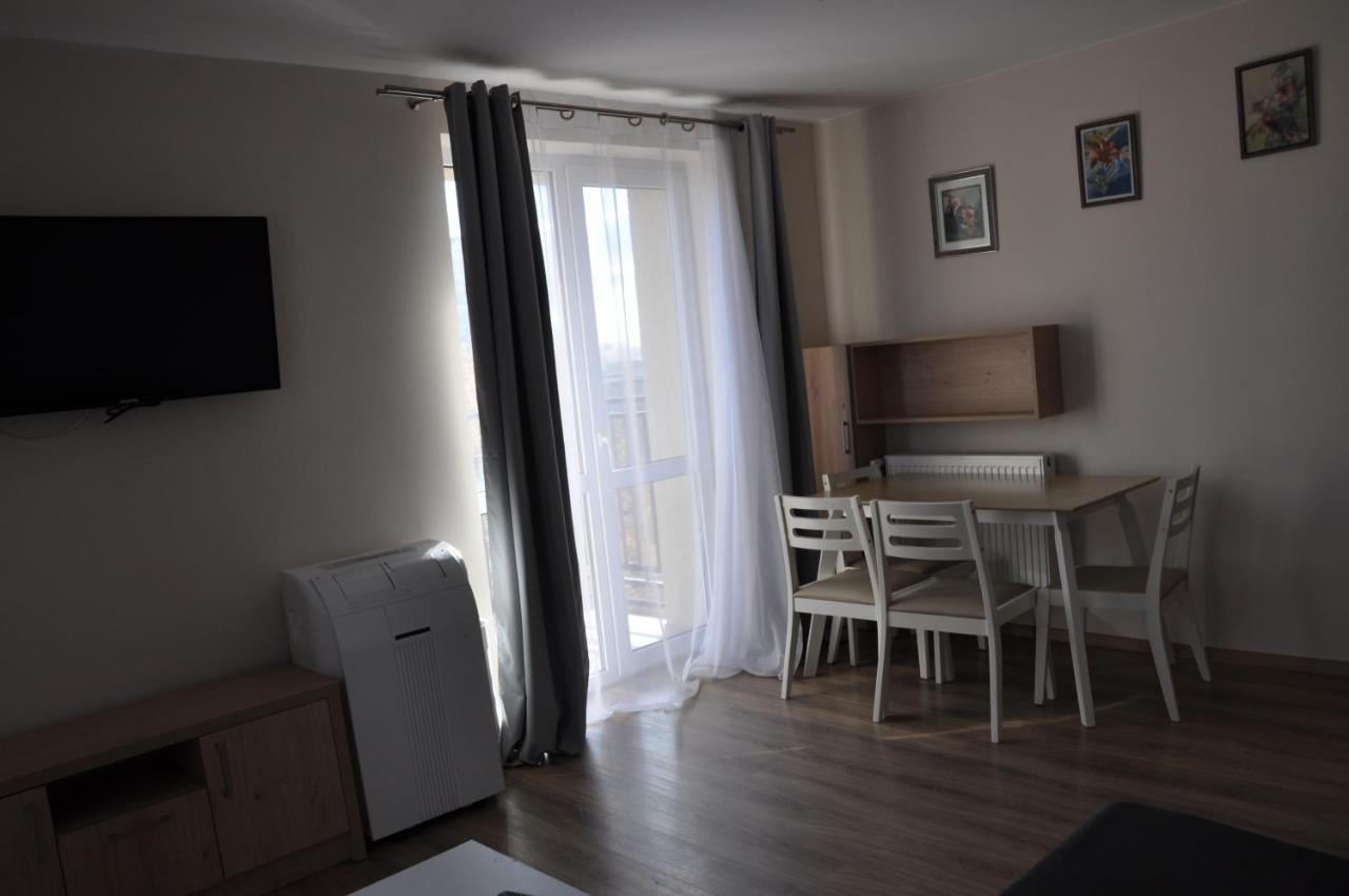 Esen Apartamenty Akademicka Бялисток Екстериор снимка